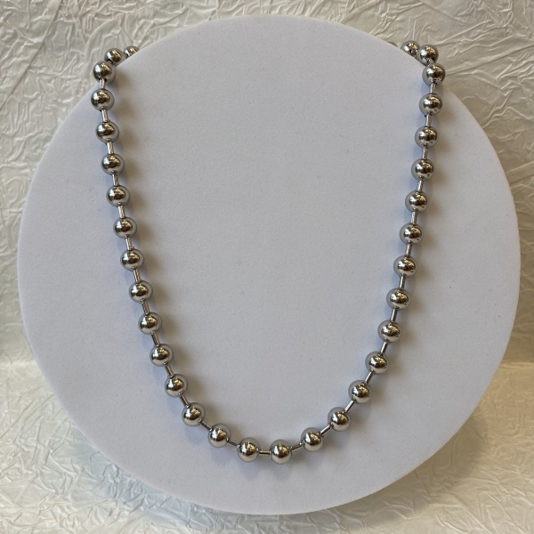 Εικονα adela silver